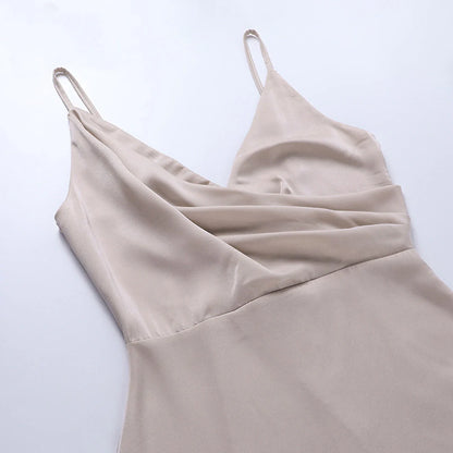 Luxury Evening Party Maxi Dress | Sexy halter maxi dress with a deep V-neck and high slit, perfect for elegant evening events.